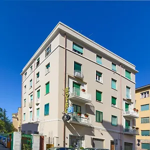 https://hotel-roseto.it-tuscanyhotel.com