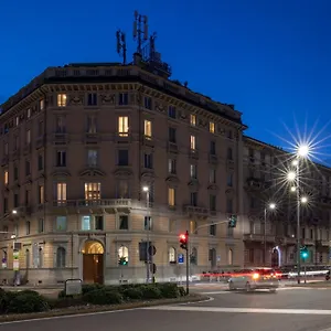 https://corso-monforte-suites.it-lombardy.com