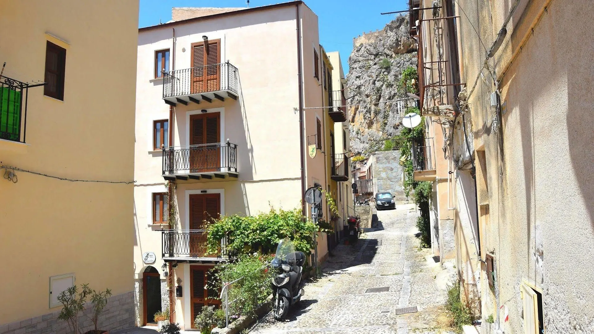 La Casa Del Geko Bed & Breakfast Cefalu