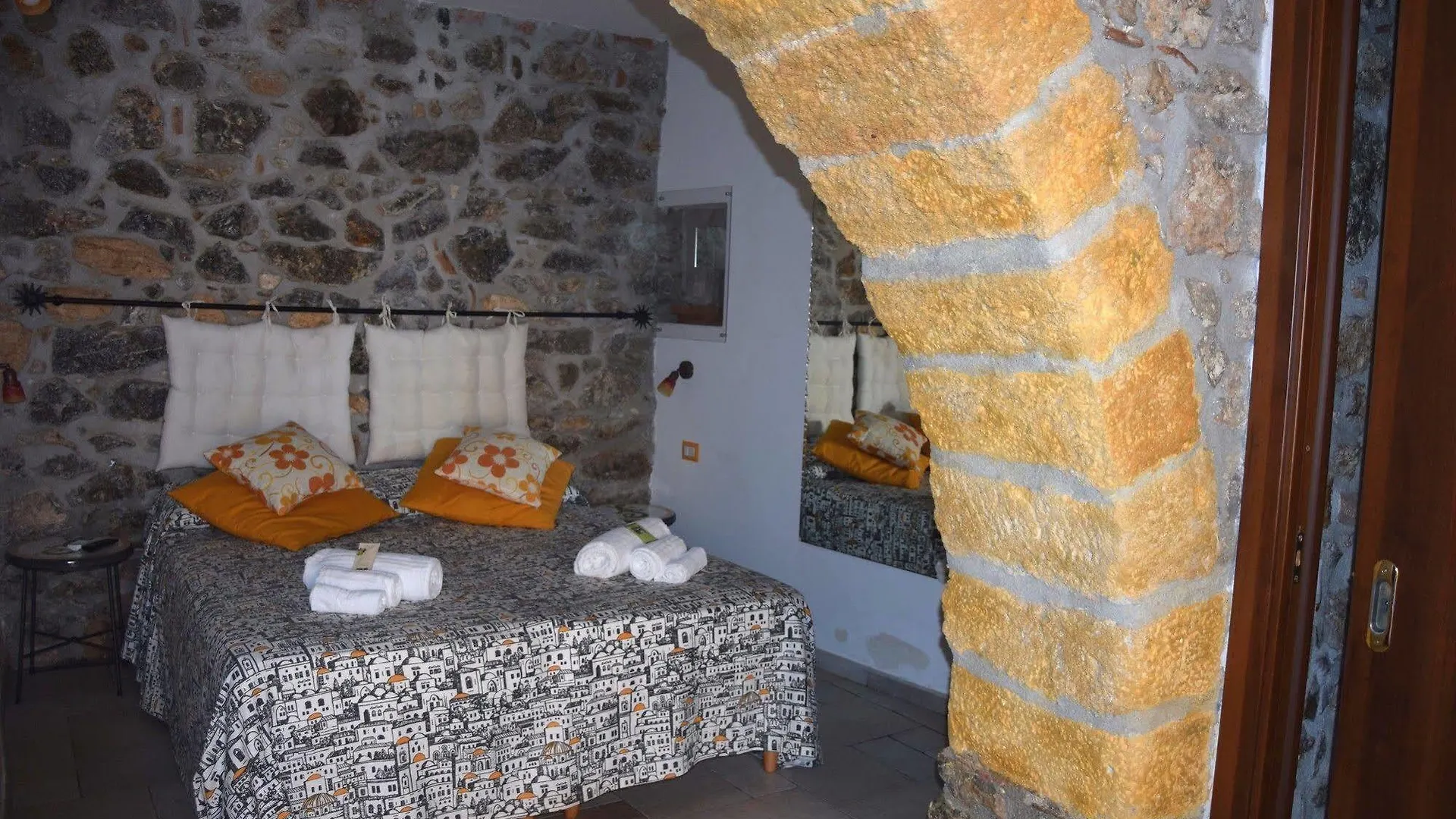 La Casa Del Geko Bed & Breakfast Cefalu