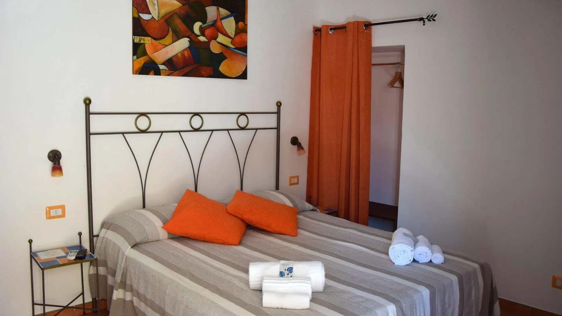 La Casa Del Geko Bed & Breakfast Cefalu